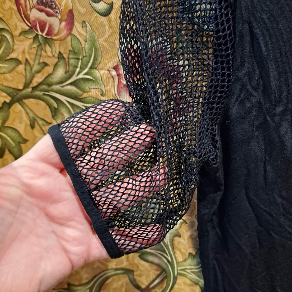 black short sleeve mesh shirt - Picture 6 of 11